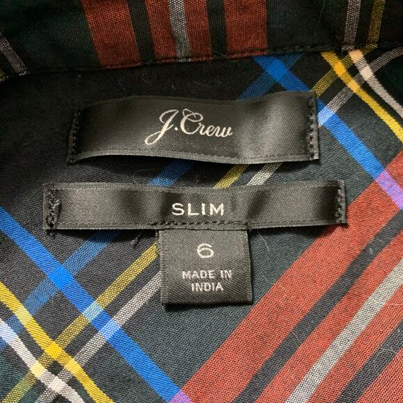 J. Crew Slim Stretch Perfect Shirt in Black Stewart Tartan Plaid Size 6 - Picture 8 of 8